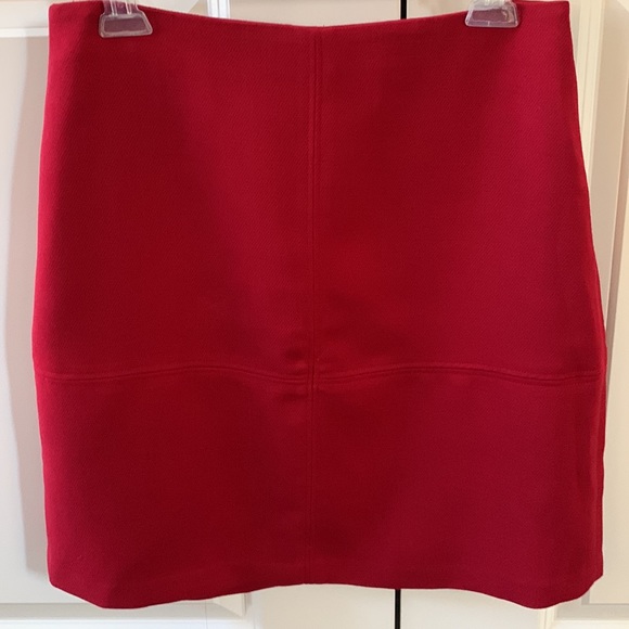 Ann Taylor Ruby Red Petite Skirt Size 4P - Picture 2 of 11